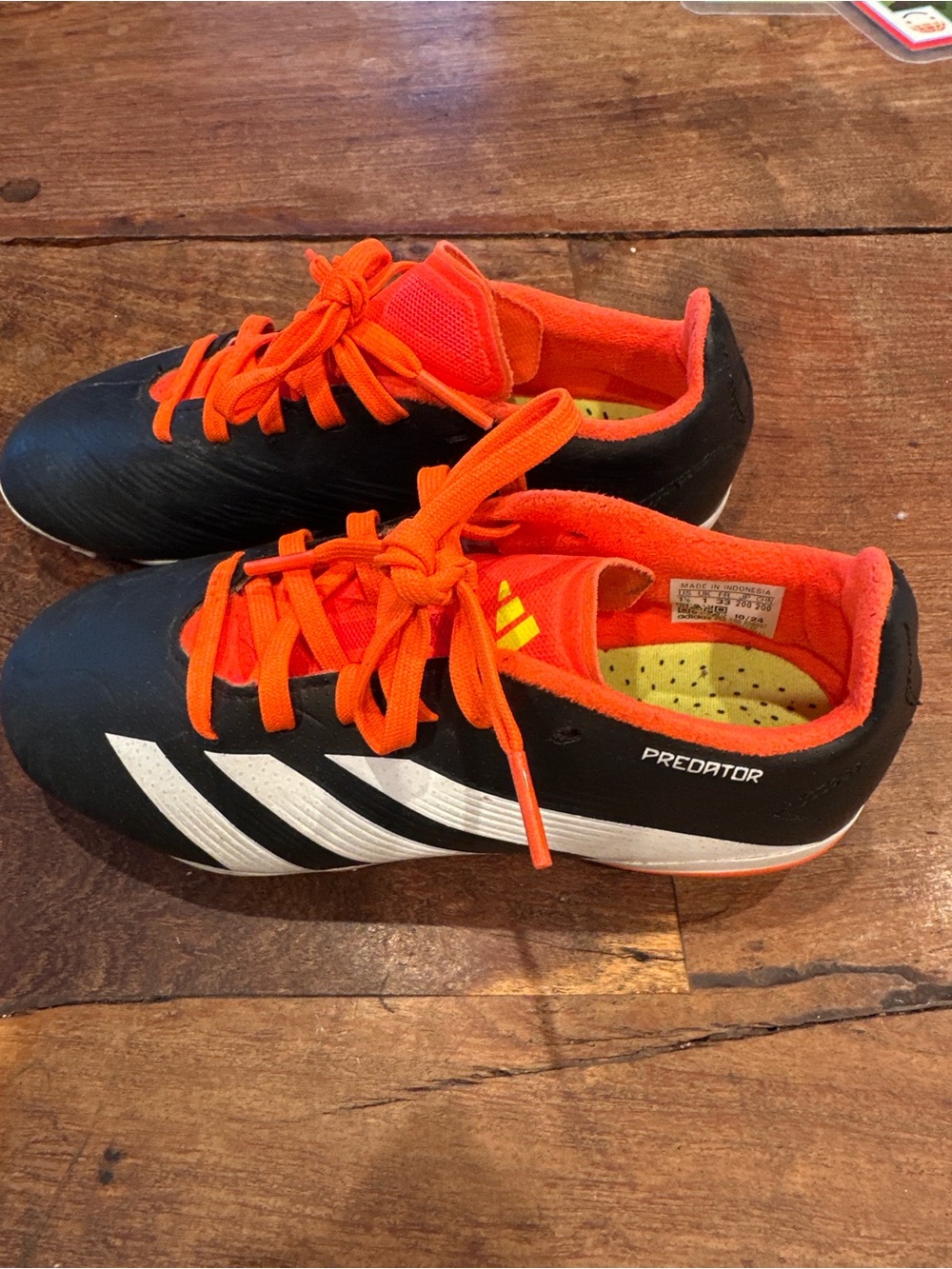 adidas Kids Sz 1.5 Predator Soccer Cleats  - Black, Orange & White